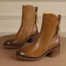 Gabriel | Botines negros de cuero con tacón cómodo, elegantes y atemporales.